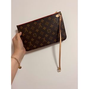 BRAND NEW Louis Vuitton monogram wristlet new in box